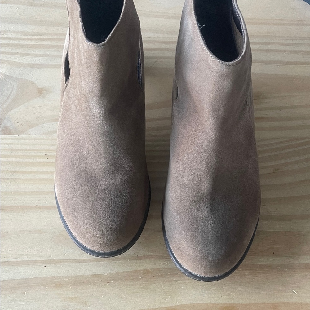 Dansko Tan Suede Ankle Boots